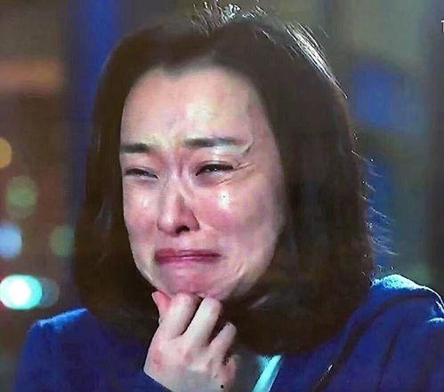 明星网红哭泣照片高清壁纸,明星网红高清哭泣壁纸背后的故事