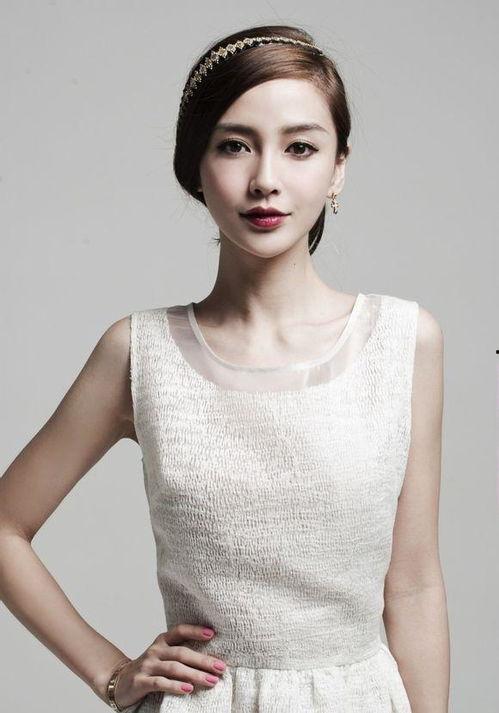 明星网红推荐月子服图片,舒适时尚月子服，打造产后美丽新篇章
