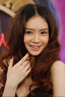 青岛女明星网红有哪些,美丽与才华并存的网络新星
