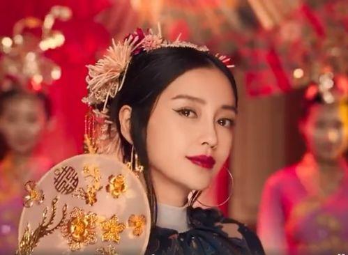 满族明星网红舞蹈古风女,古风网红演绎满族明星风采