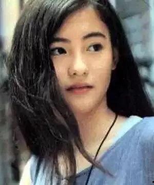女明星网红直播的区别,直播界的两极魅力