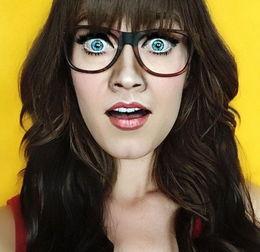 化妆变脸明星网红是谁,揭秘网红明星的神奇蜕变之路