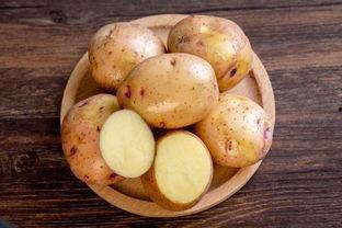 今日吊瓜多少钱一个,每吊瓜多少钱？